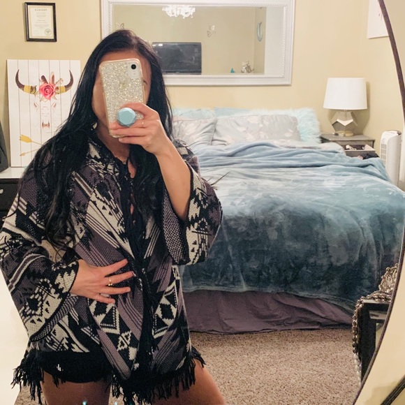 ๐ Billabong Aztec Love Letter Cardigan - Picture 4 of 9